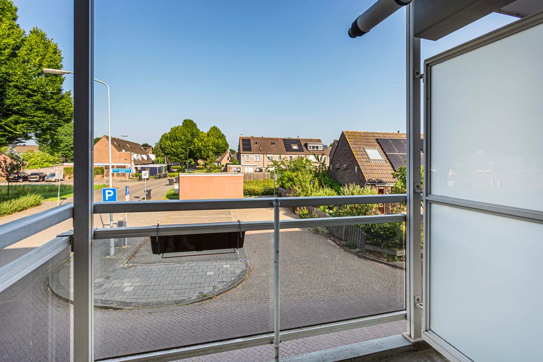 Foto 11 van Suze Groenewegstraat 30