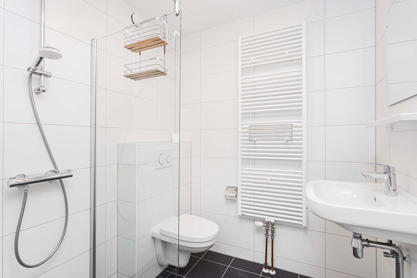 Foto 19 van Suze Groenewegstraat 30