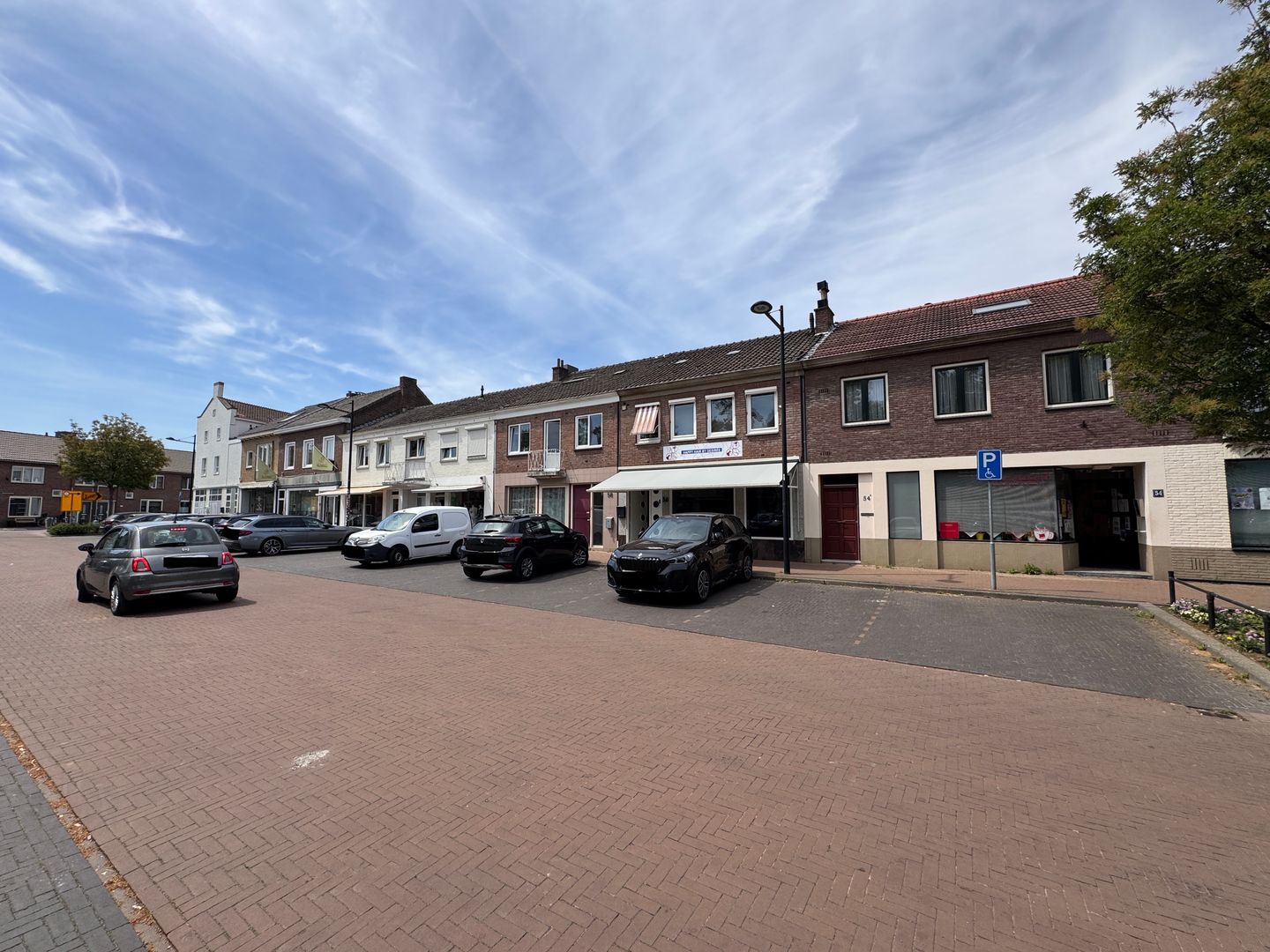 Bekijk foto 2 van Kasteel Schaloenstraat 66