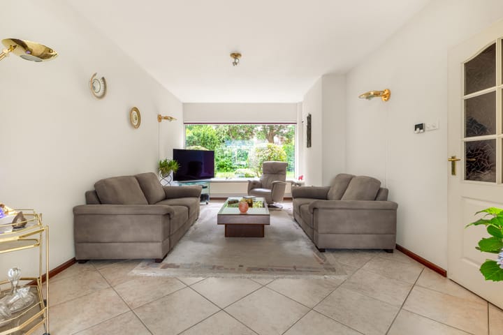 Foto 8 van Hoornbloem 20