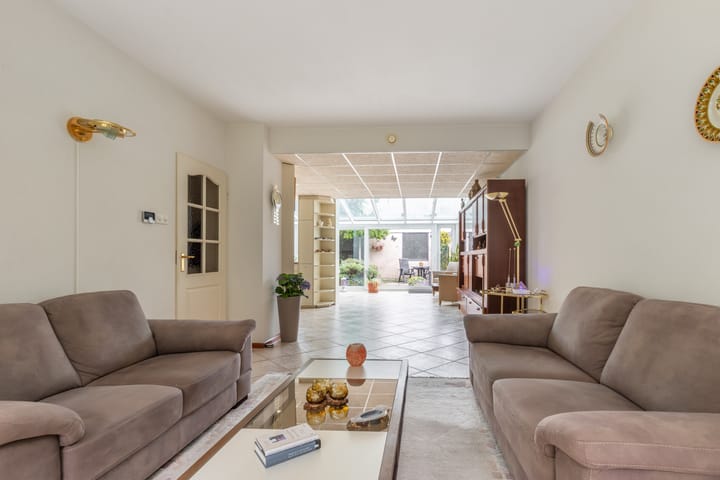 Foto 11 van Hoornbloem 20