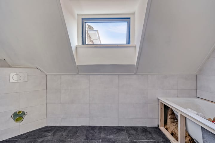 Photo 14 of Zuid-Kerkstraat 34