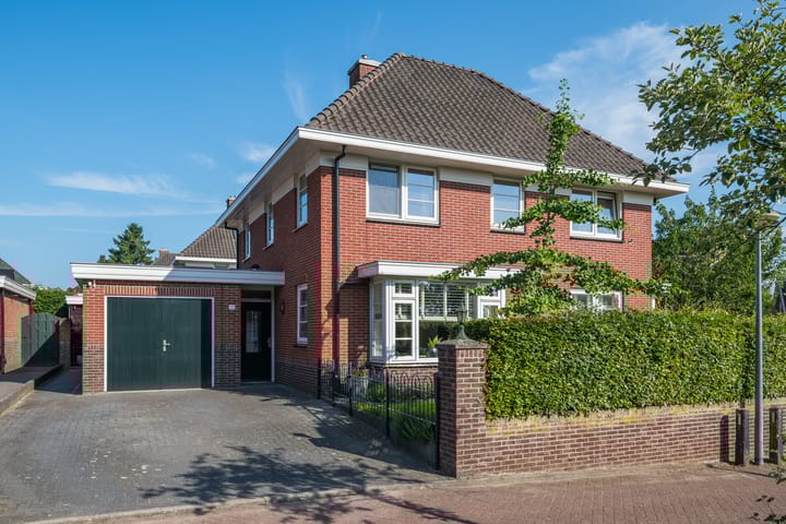 Photo 3 of Lijsterbeslaan 37