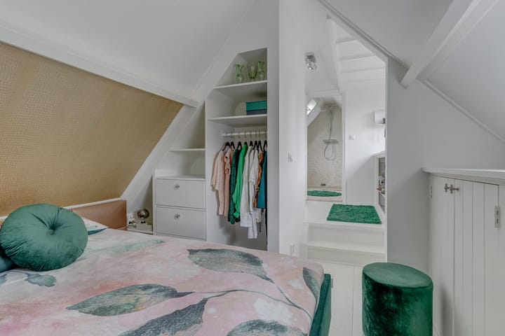 Photo 31 of Oud Over 51