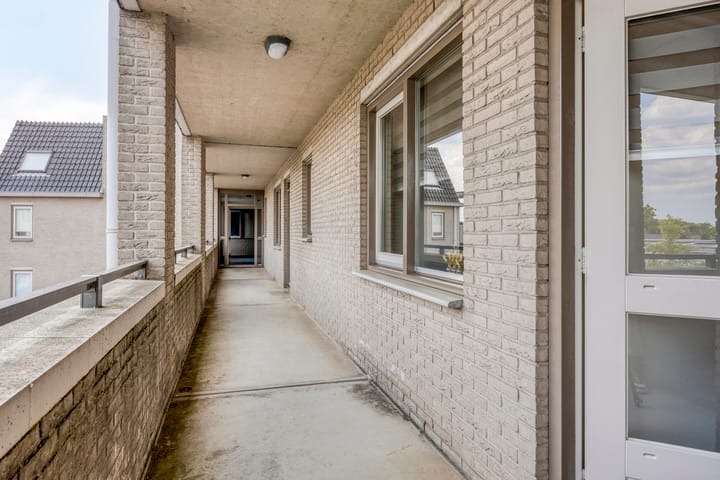 Photo 9 of 't Dorp 81