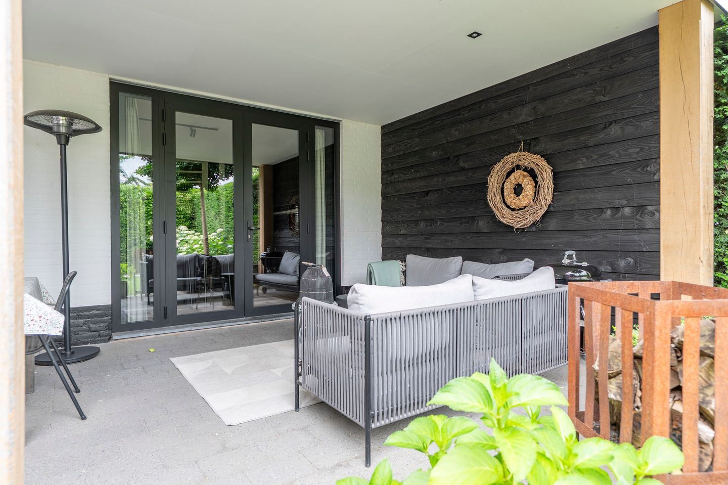 Photo 29 of Lintjeshaag 20