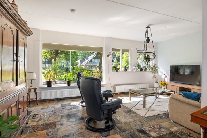 Foto 5 van Donizettiplaats 10