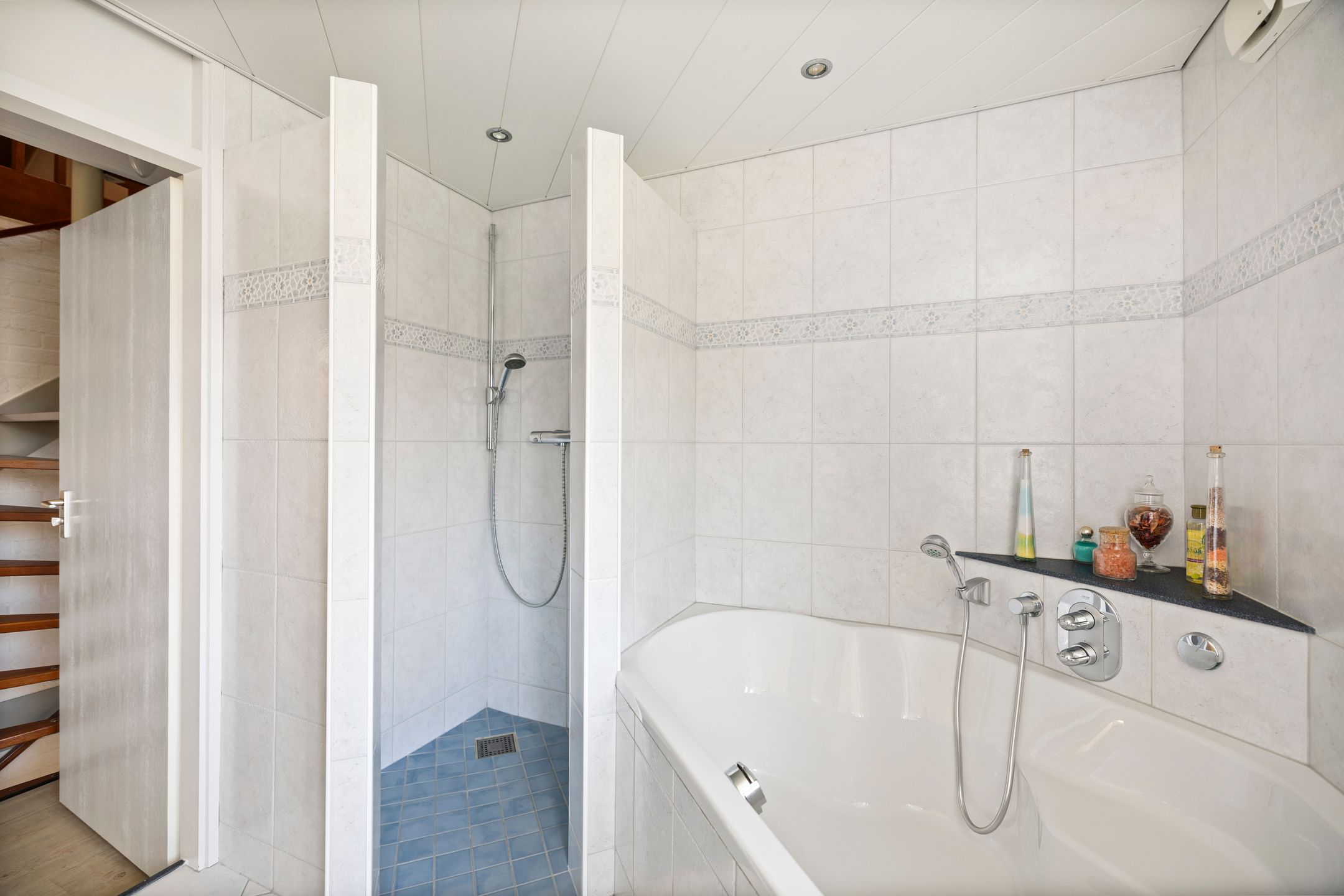 Foto 21 van Donizettiplaats 10