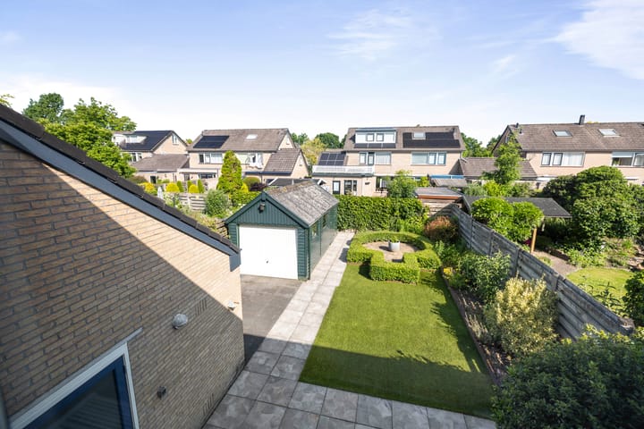 Foto 26 van Donizettiplaats 10