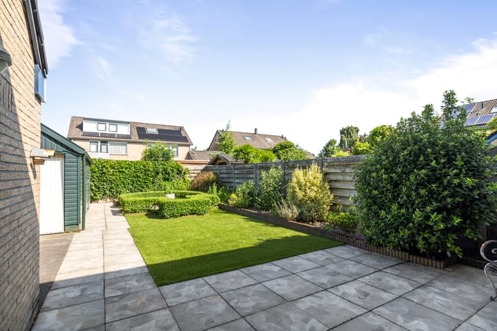 Foto 30 van Donizettiplaats 10