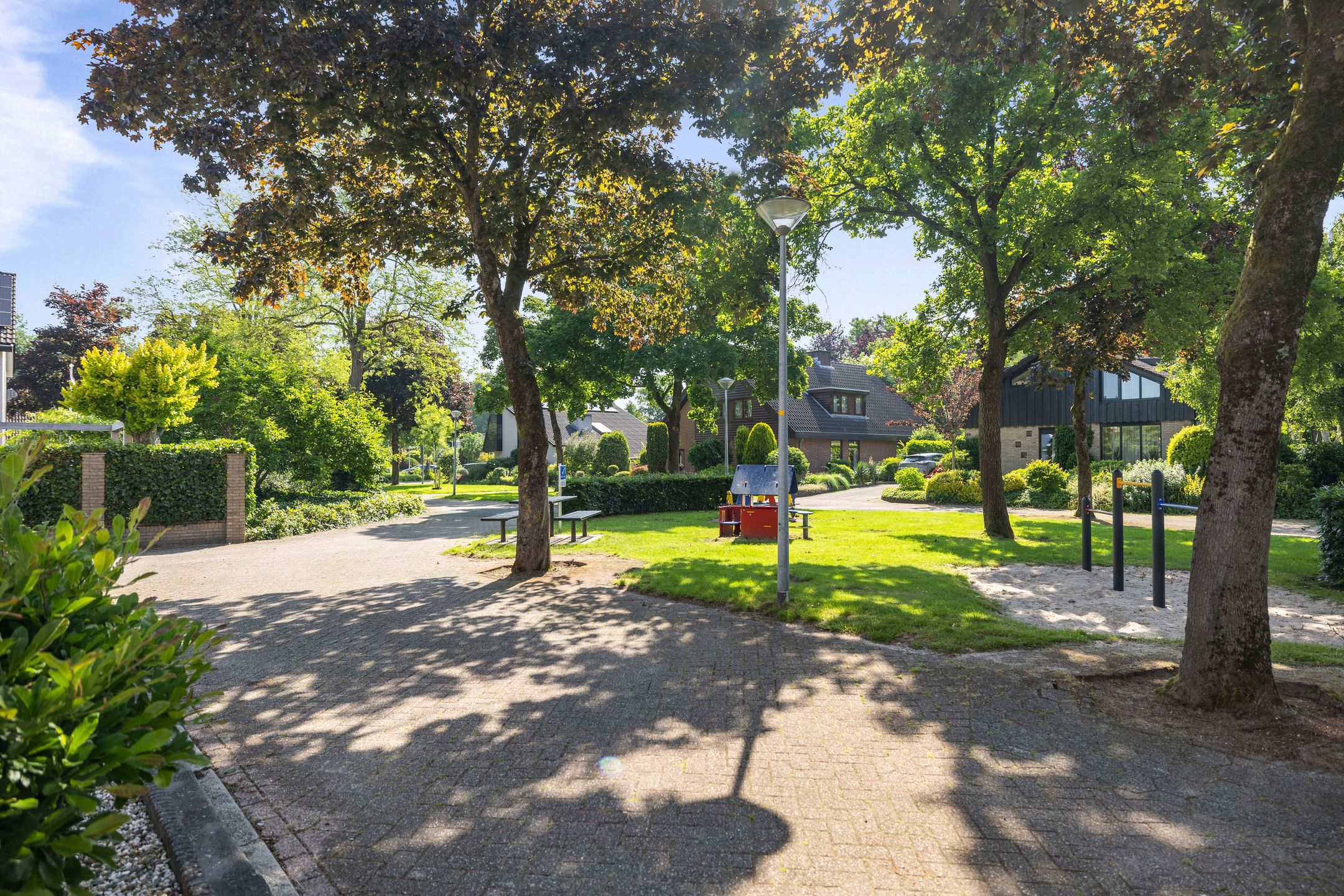 Foto 33 van Donizettiplaats 10