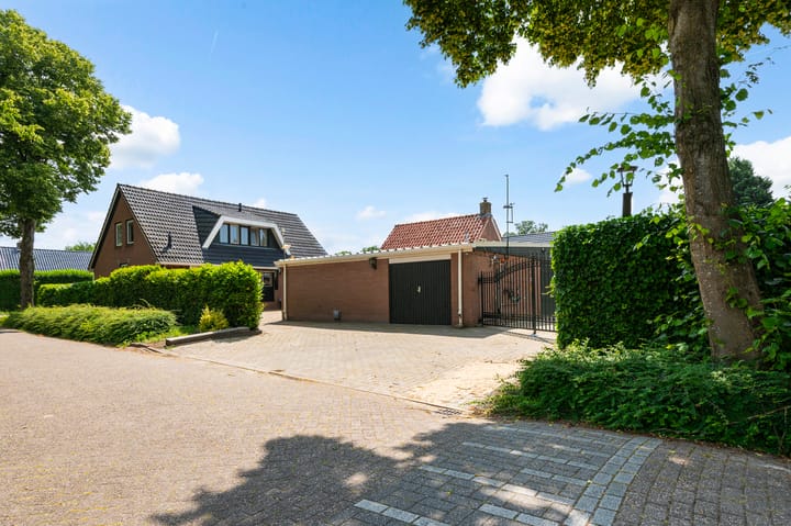 Foto 3 van Albertus van Daatselaarstraat 9