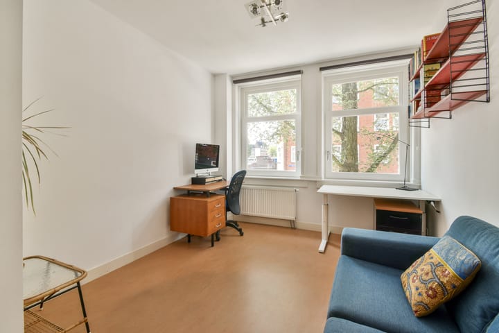 Foto 11 van Paramaribostraat 2-1