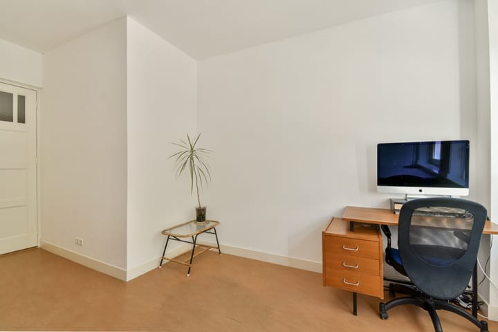 Foto 12 van Paramaribostraat 2-1