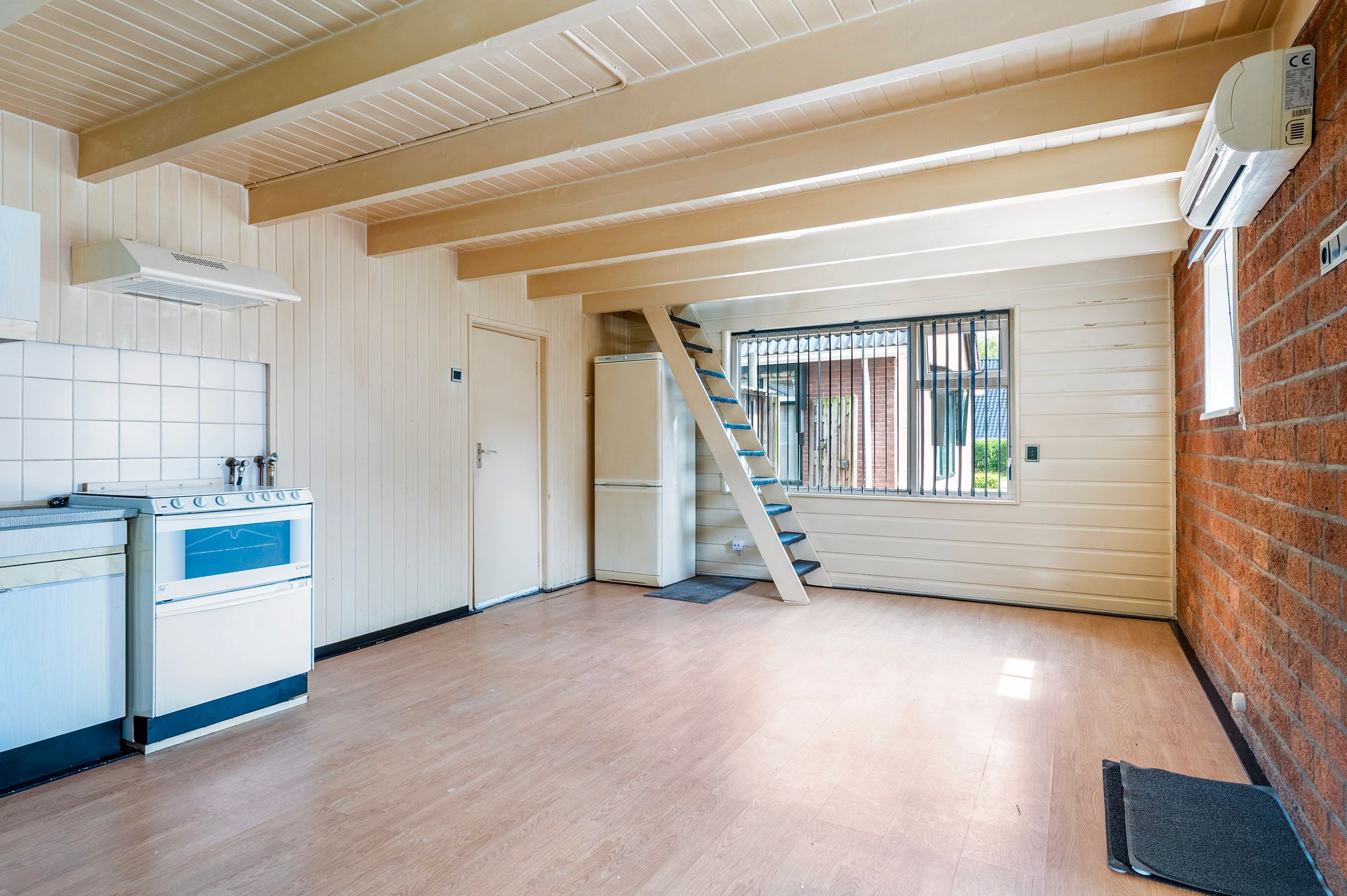 Foto 45 van Albertus van Daatselaarstraat 9