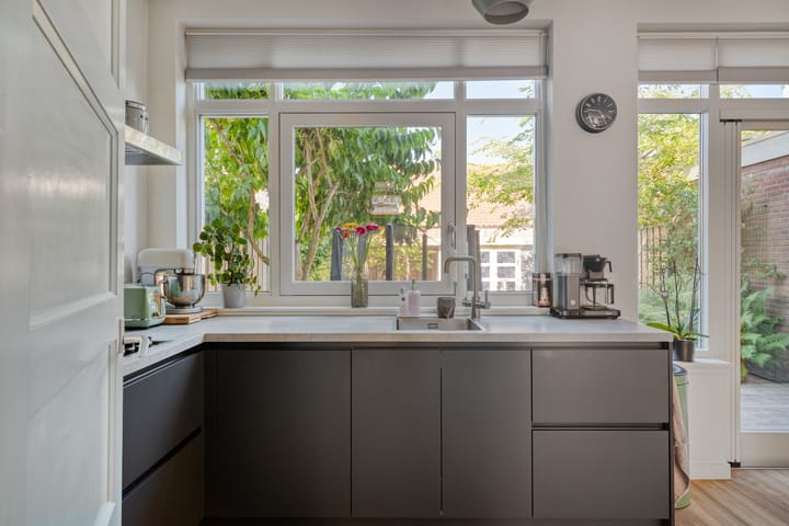 Foto 3 van Merodestraat 10