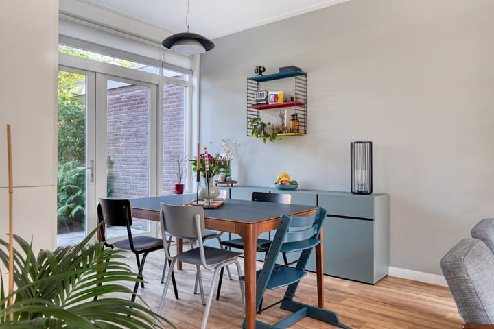 Foto 12 van Merodestraat 10