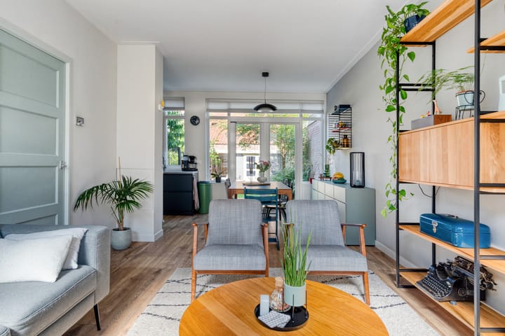 Foto 14 van Merodestraat 10