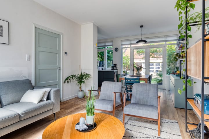 Foto 15 van Merodestraat 10