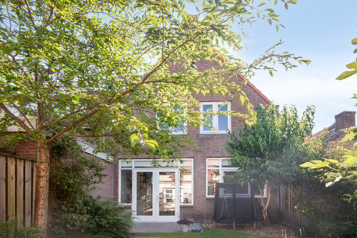 Foto 30 van Merodestraat 10