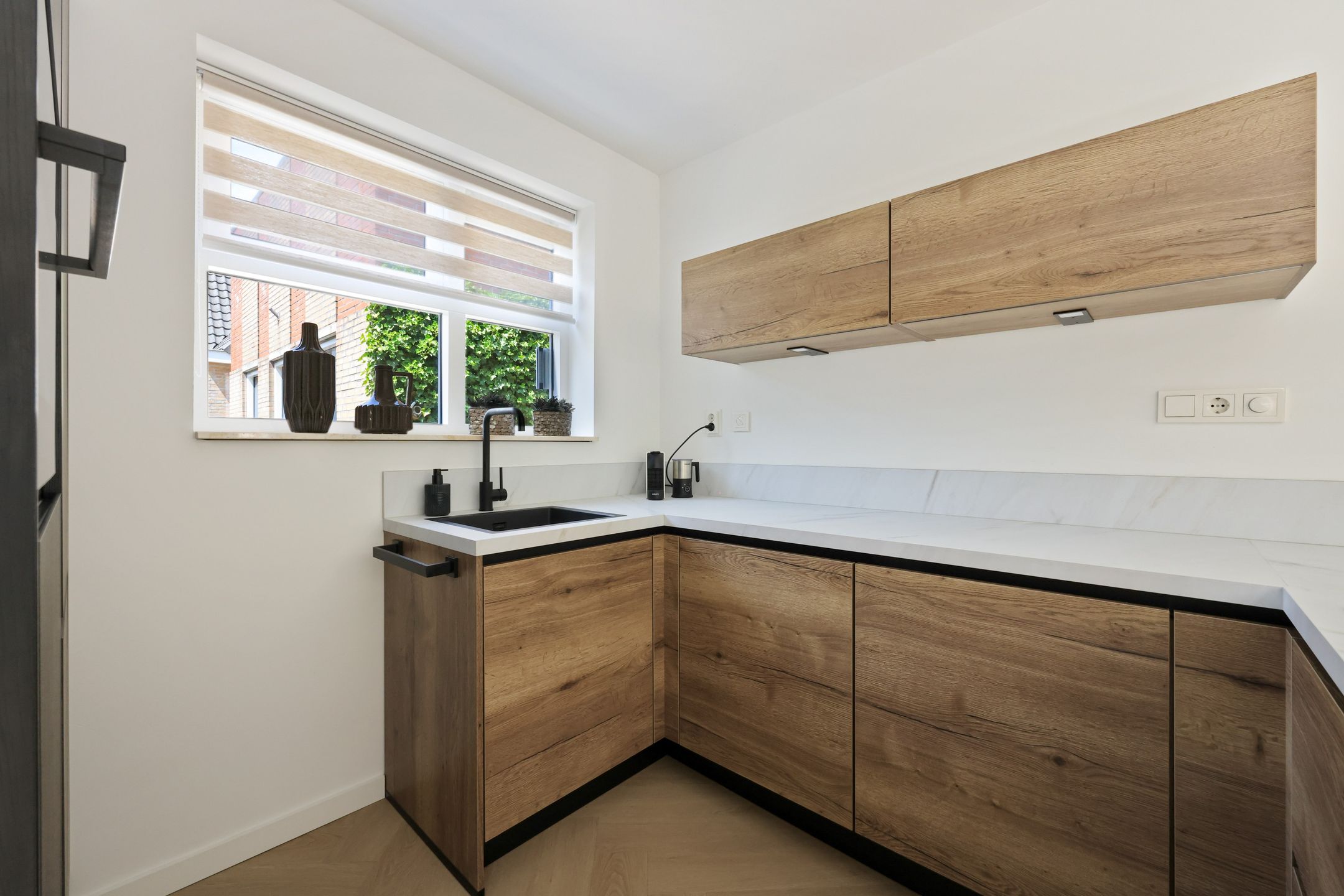 Foto 6 van Van Aostastraat 13