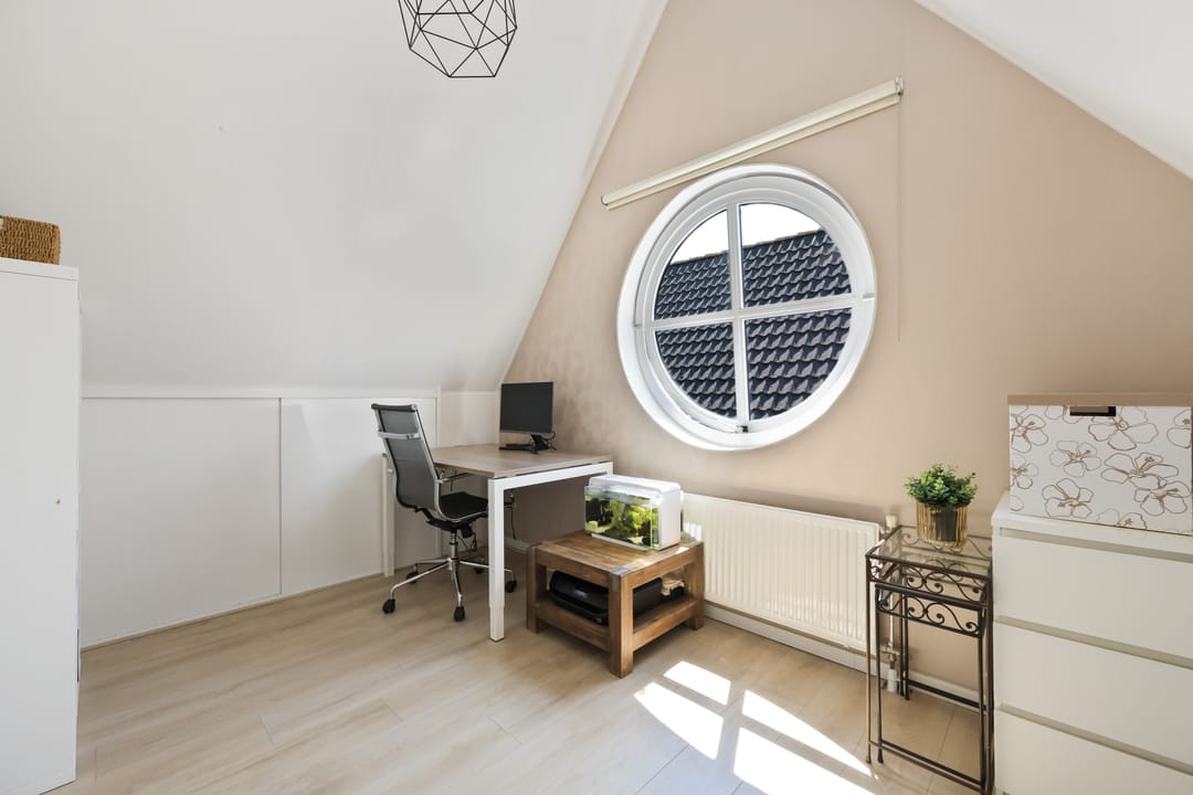 Foto 23 van Van Aostastraat 13