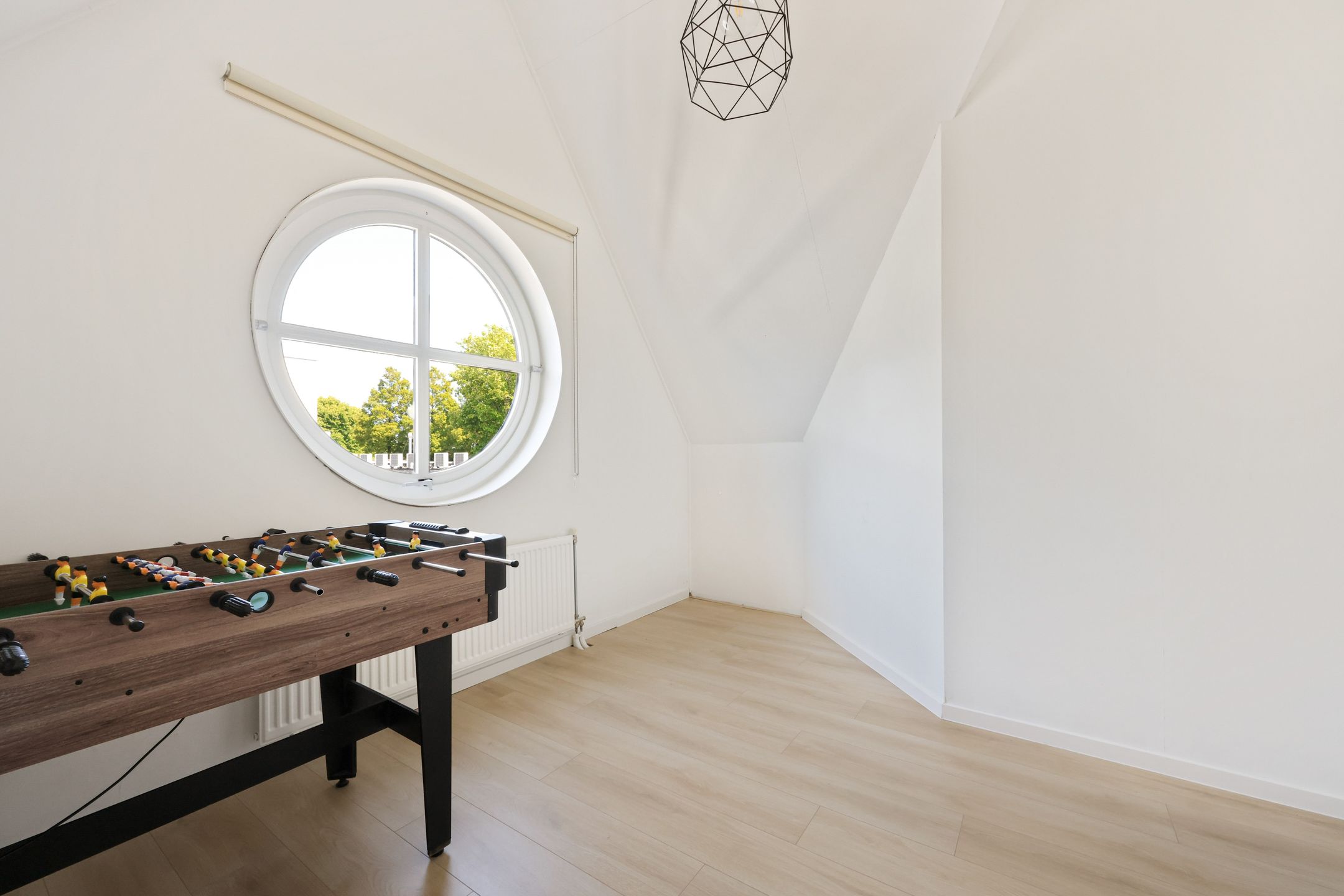 Foto 27 van Van Aostastraat 13