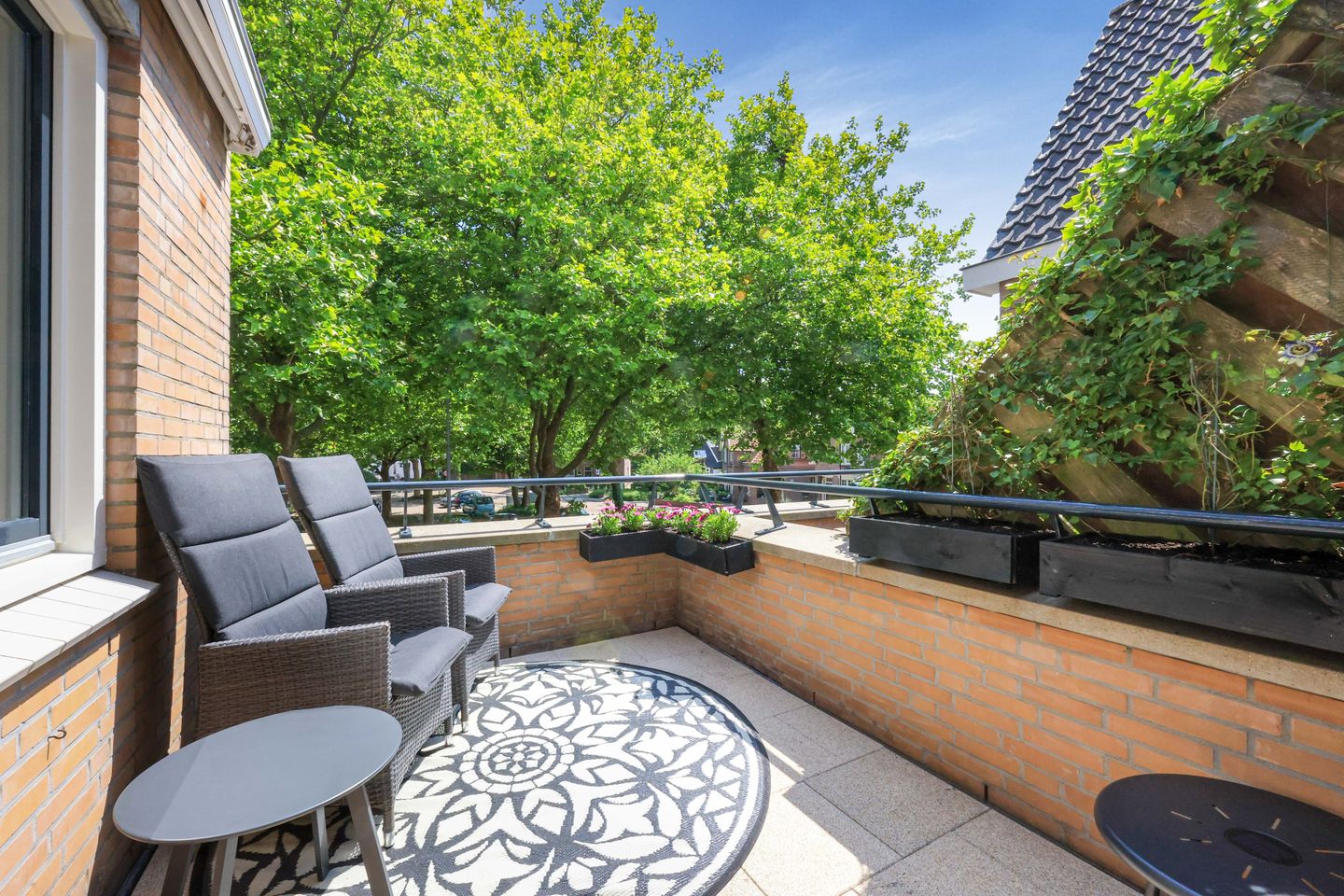 Foto 29 van Van Aostastraat 13