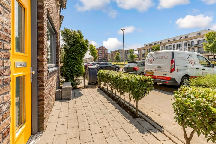 Foto 42 van Roald Amundsenstraat 158