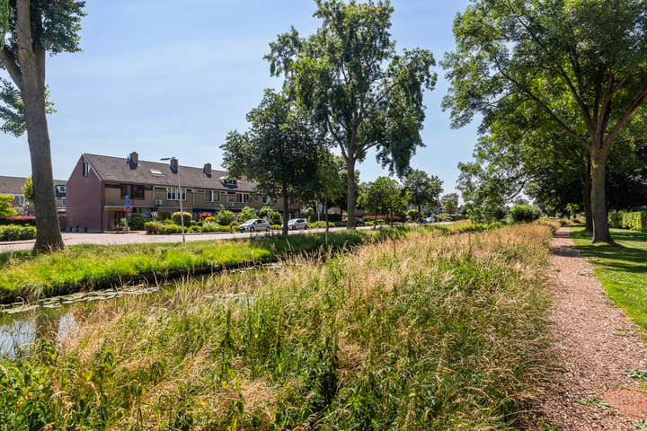 Foto 4 van Burg Henrylaan 70