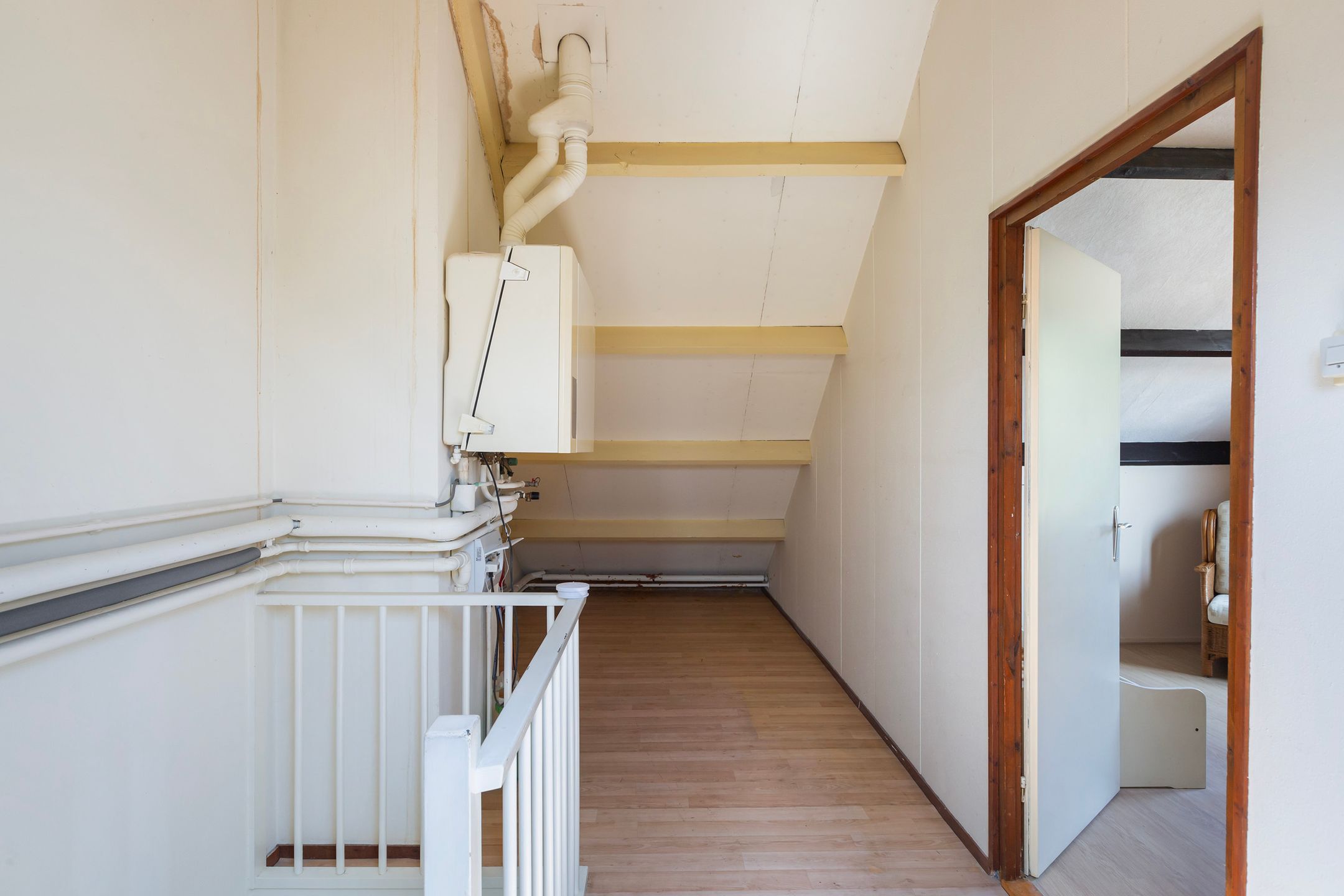 Photo 36 of Burg Henrylaan 70