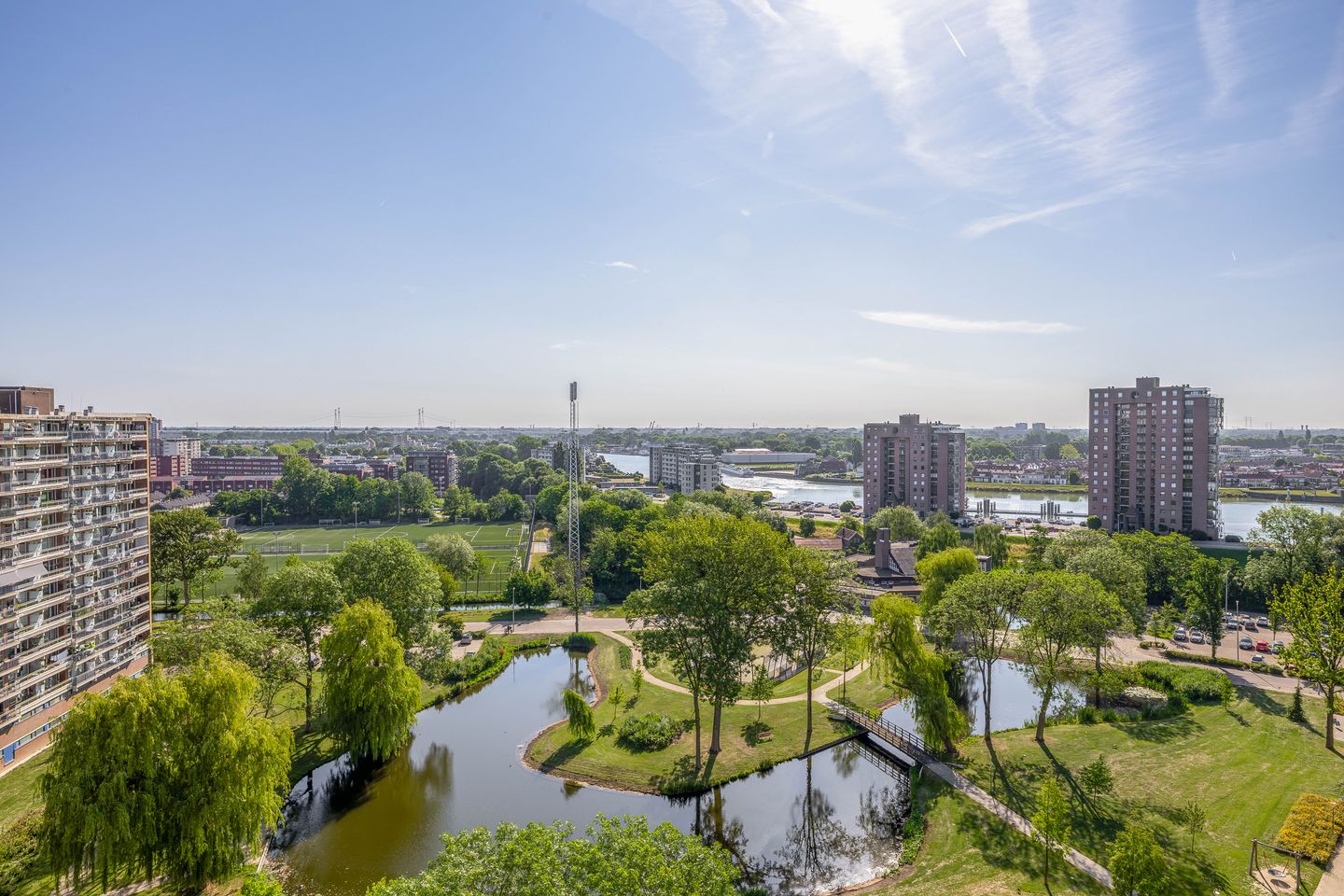 Foto 20 van Valeriusrondeel 407