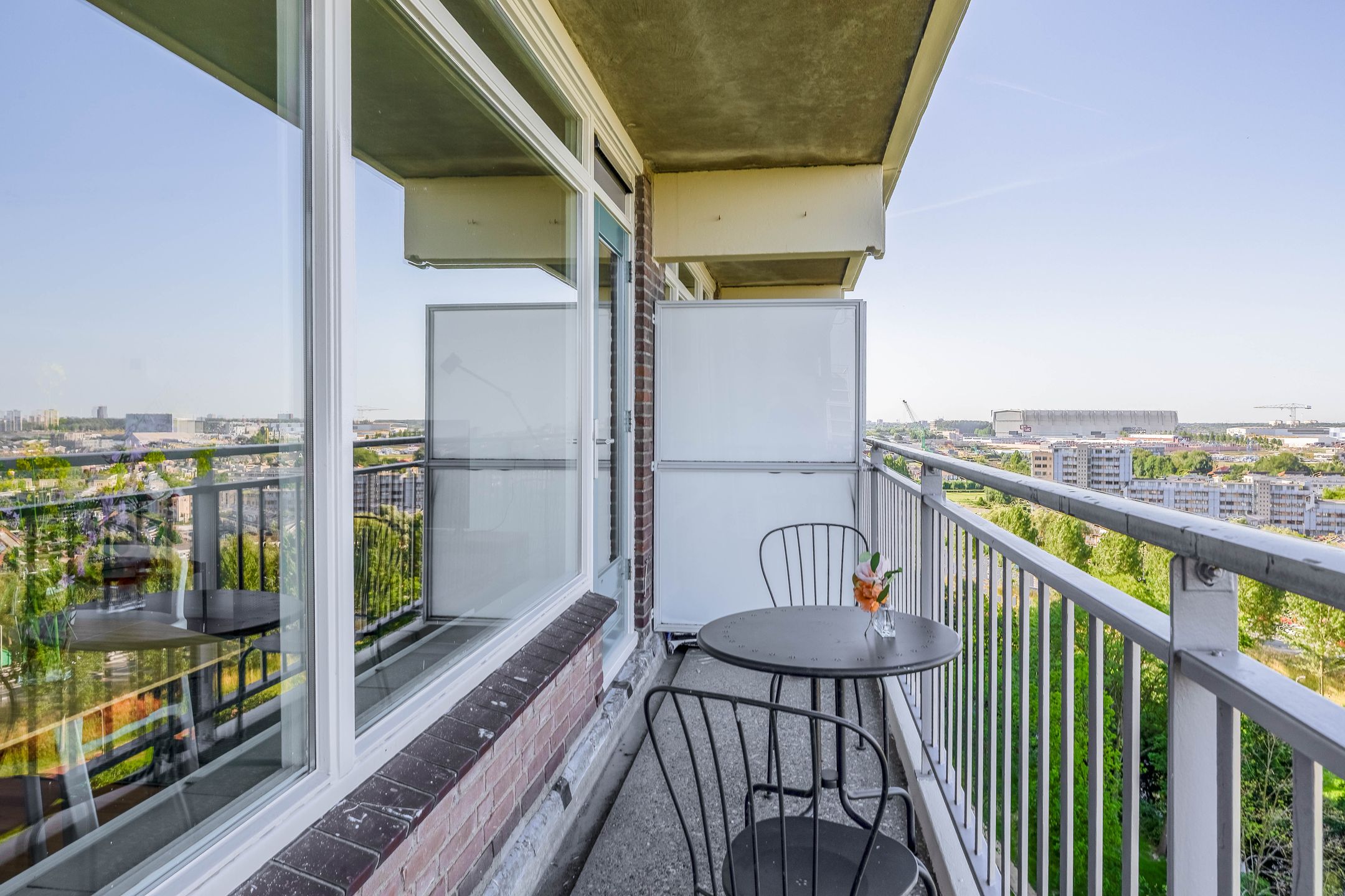 Foto 21 van Valeriusrondeel 407