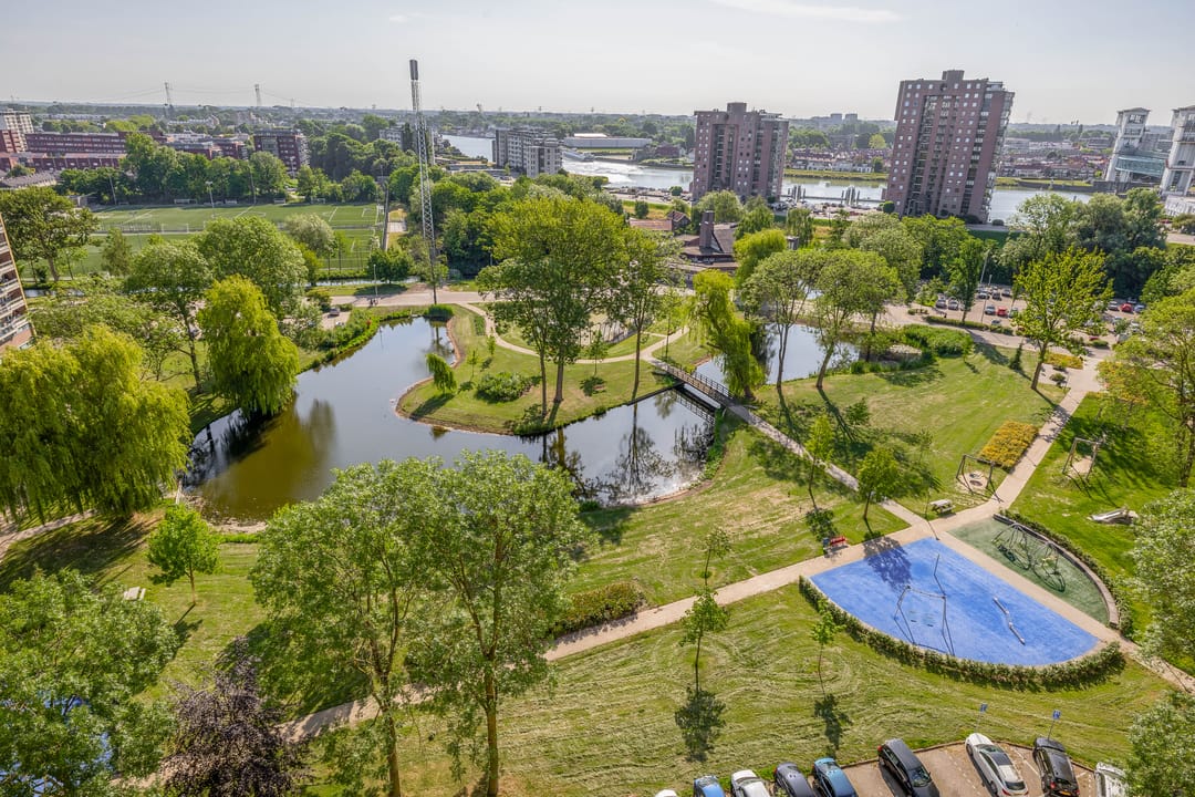 Foto 32 van Valeriusrondeel 407