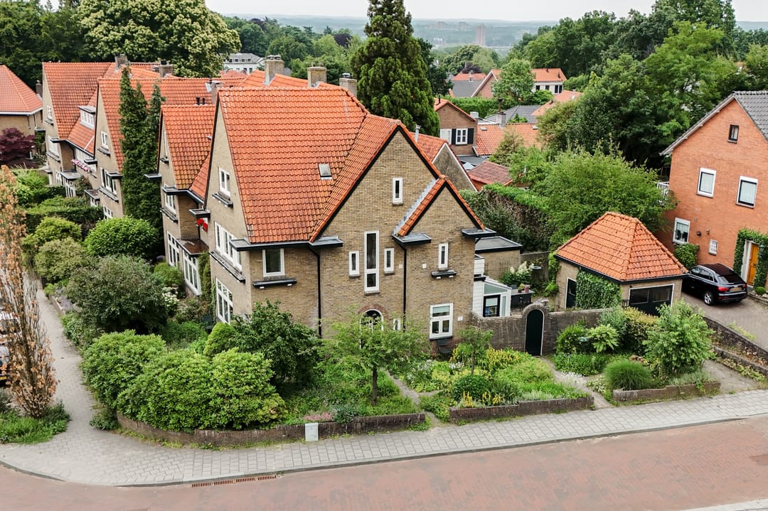 Photo 1 of Bosboomstraat 1