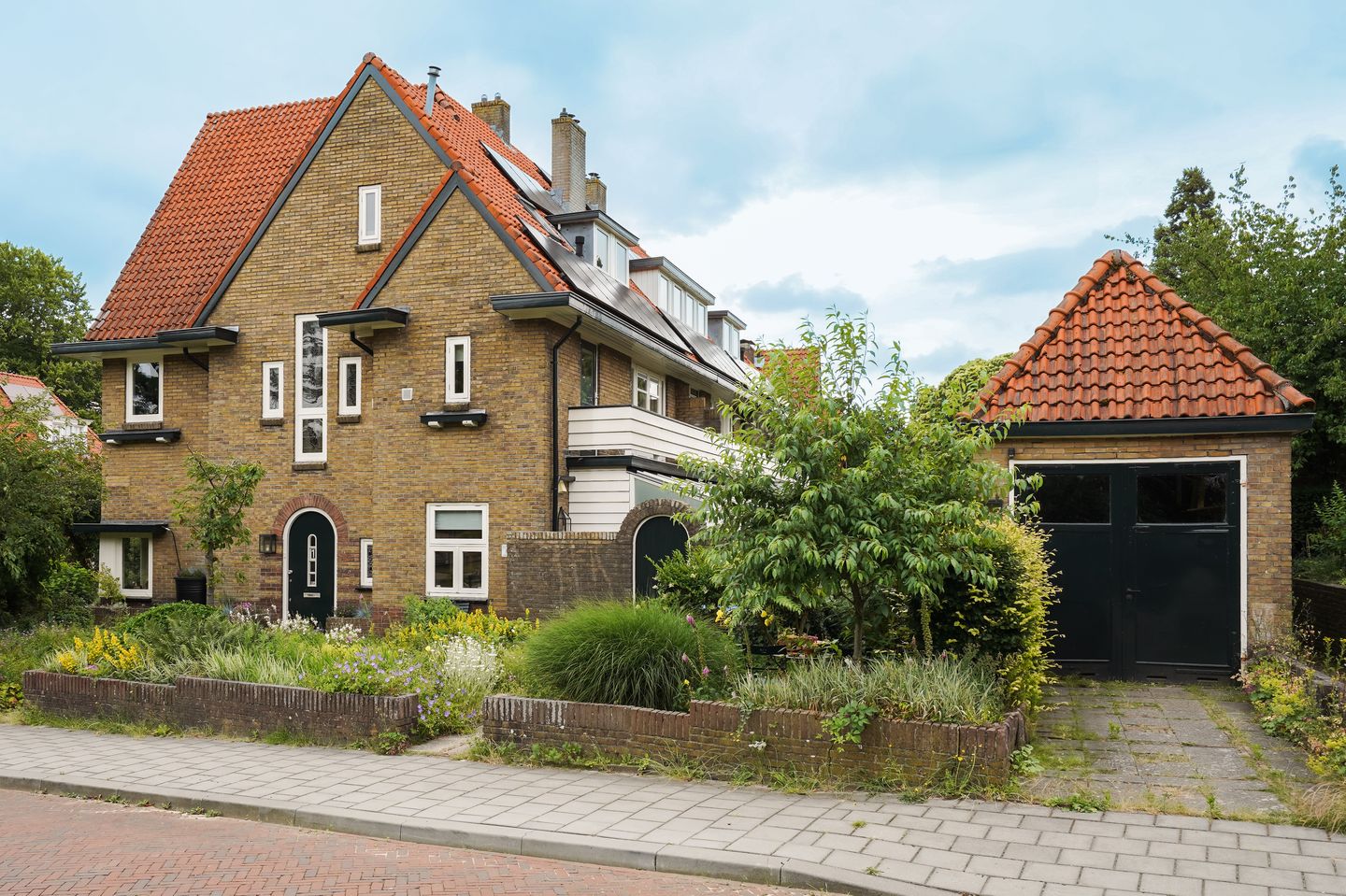 Photo 40 of Bosboomstraat 1