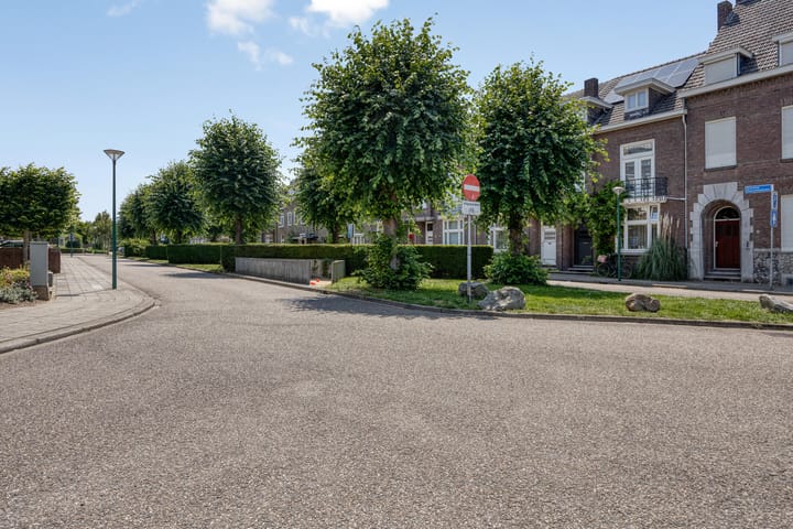 Foto 32 van Graaf Reinaldstraat 15