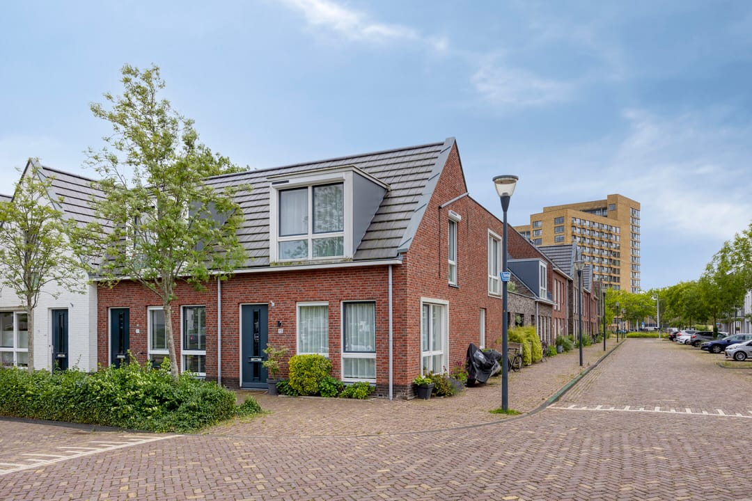 Foto 22 van Veehalstraat 15