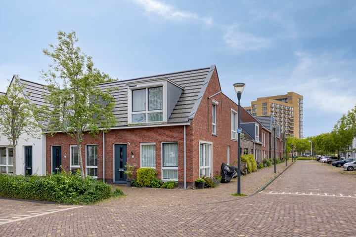 Foto 22 van Veehalstraat 15