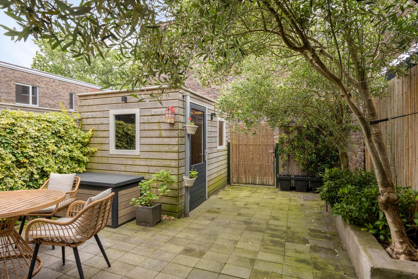 Foto 20 van Veehalstraat 15