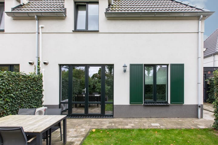 Foto 3 van Kleine Veenbes 6