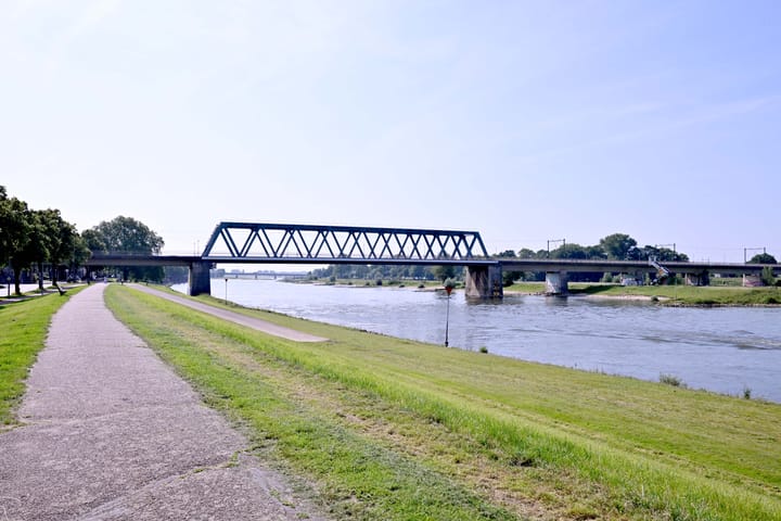 Foto 36 van Perestraat 46