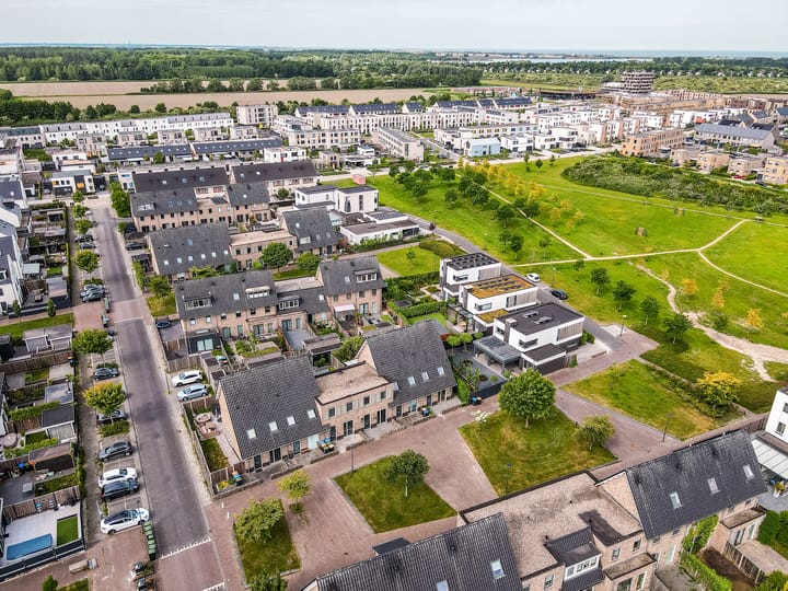 Foto 45 van Boterbloemhof 26