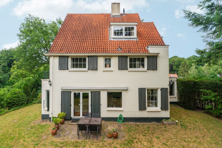 Van Westrheenelaan 2