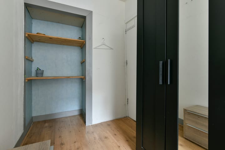 Photo 11 of Balboastraat 19-1