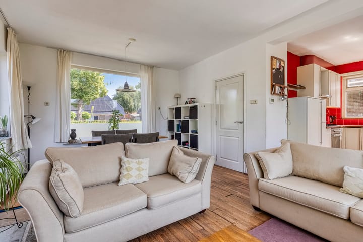 Foto 11 van Veldbiesstraat 2