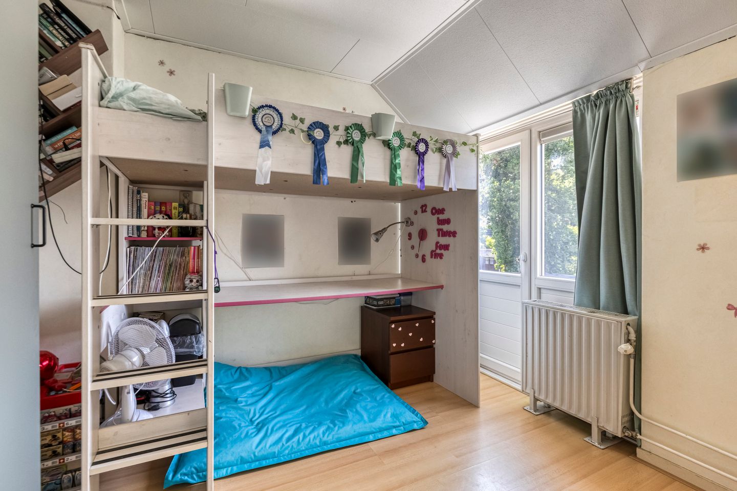 Photo 20 of Veldbiesstraat 2