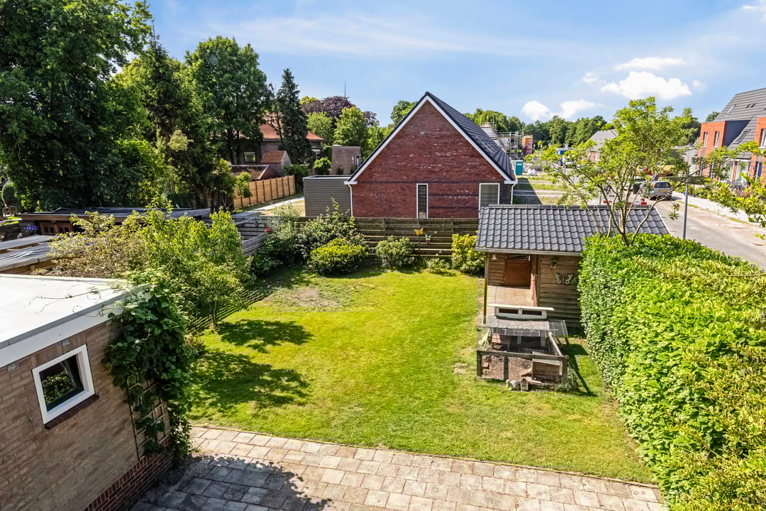 Photo 22 of Veldbiesstraat 2