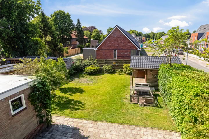 Foto 22 van Veldbiesstraat 2