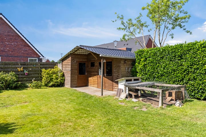 Foto 25 van Veldbiesstraat 2